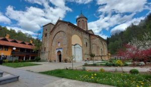 Manastir-Raca4
