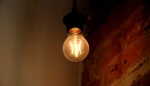 sijalica-stara-mala
